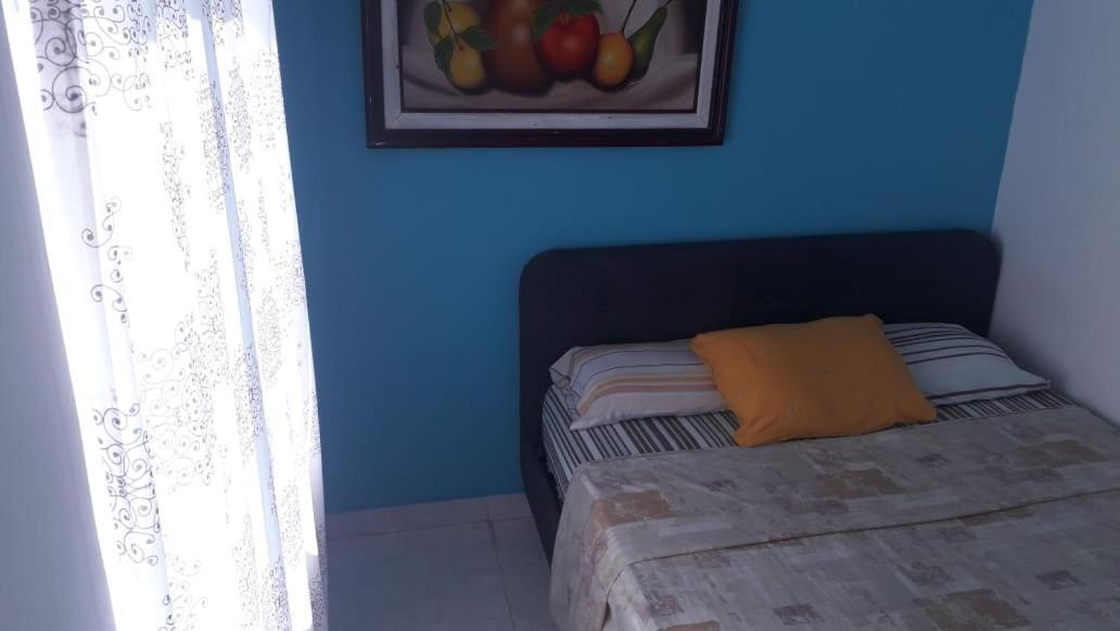 Сasa de vacaciones Casa Entera Amplia Y Confortable Cerca A Terminal De Buses Santa Marta *