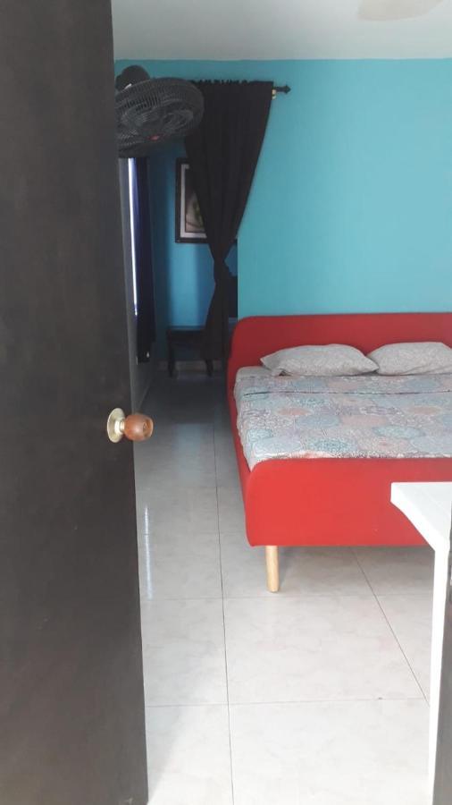 Muy Economico En Casa Completa Cerca Al Terminal De Buses, Visite Santa Marta Sin Invertir Grandes Sumas En Alojamiento Hébergement de vacances Santa Marta (Magdalena)