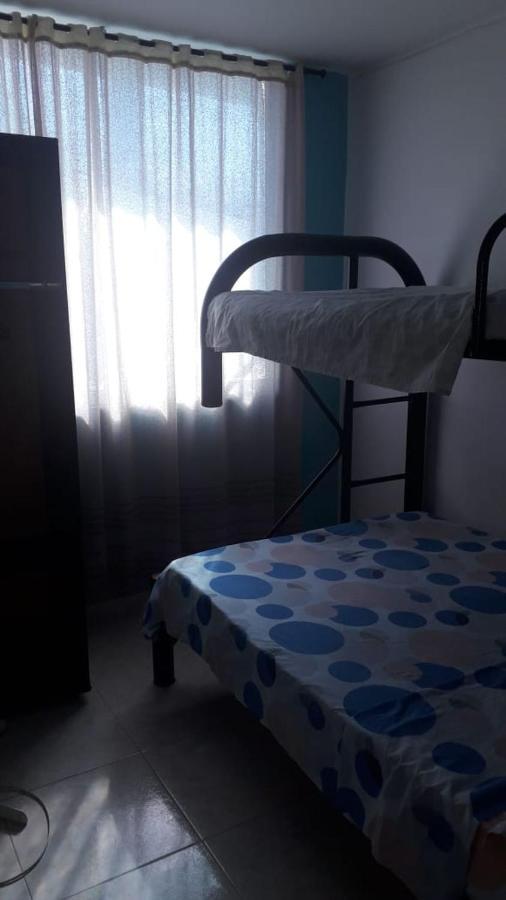 Muy Economico En Casa Completa Cerca Al Terminal De Buses, Visite Santa Marta Sin Invertir Grandes Sumas En Alojamiento Hébergement de vacances Santa Marta (Magdalena)